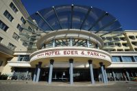 ✔️ Hotel Eger Park