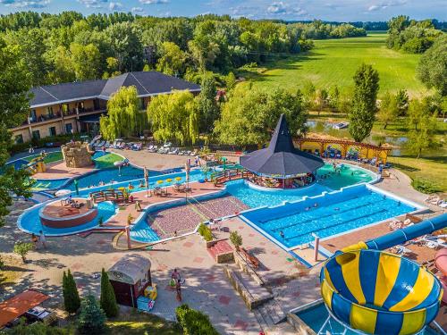 Hotel Termálkristály**** - Aqualand vízibirodalom Ráckevén