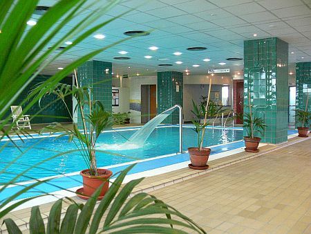 Danubius Hotel Arena - négycsillagos szálloda a Keleti pályaudvar közelében wellness szolgáltatásokkal