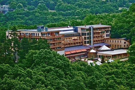 Silvanus Hotel Visegrád panorámás hotelszoba
