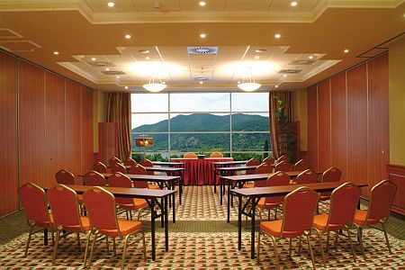 ✔️ Konferenciaterem panorámás kilátással Visegrádon