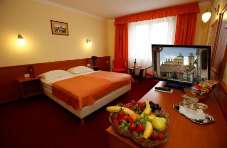 Hotel Korona Eger szabad szobája akciós áron Eger centrumában