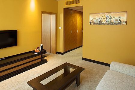Sheraton Hotel Kecskemét szép hotelszobája akciós áron