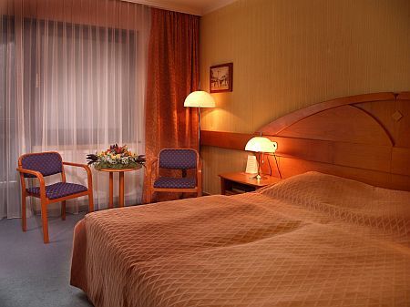 ✔️Lövér szálloda akciós szabad szobája Sopronban